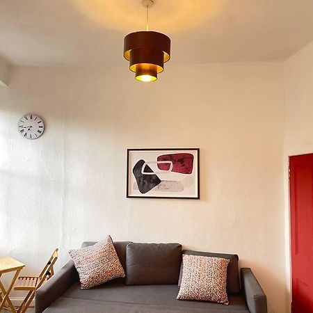 אדינבורו City Studio Flat West Toll Cross מראה חיצוני תמונה