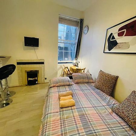 אדינבורו City Studio Flat West Toll Cross מראה חיצוני תמונה